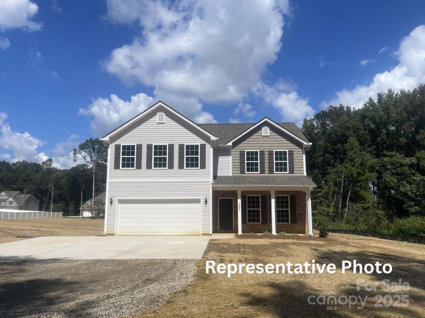 816 Rocky River Road, Monroe, NC 28112.  MLS# CAR4292309, YatesRealty ID 32206. 