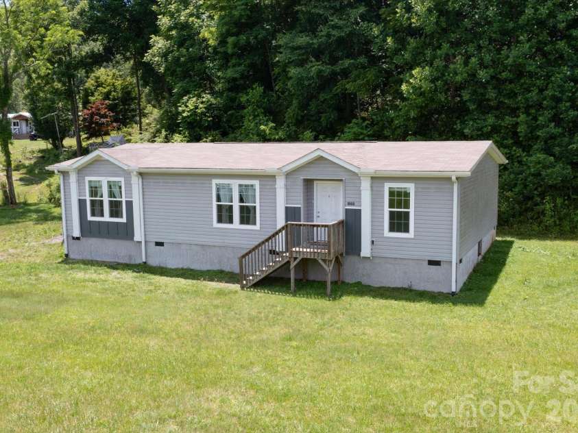 1060 Pickens Highway, Rosman, NC 28772.  MLS# CAR4385231, YatesRealty ID 32207. 