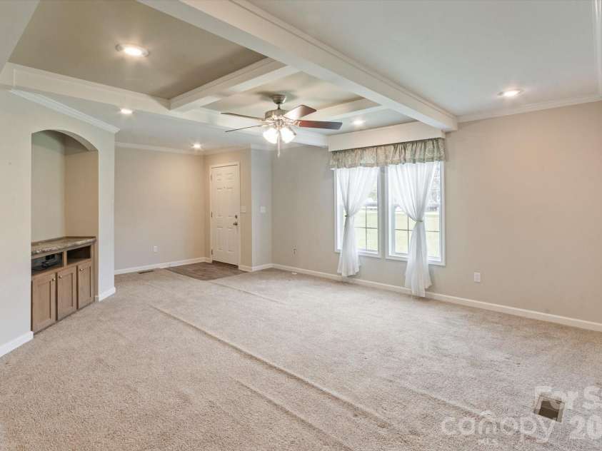 1060 Pickens Highway, Rosman, NC 28772.  MLS# CAR4385231, YatesRealty ID 32207. 