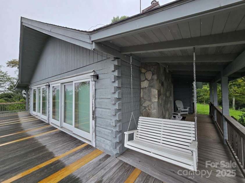 979 Wagon Road, Warrensville, NC 28693.  MLS# CAR4292311, YatesRealty ID 32208. 