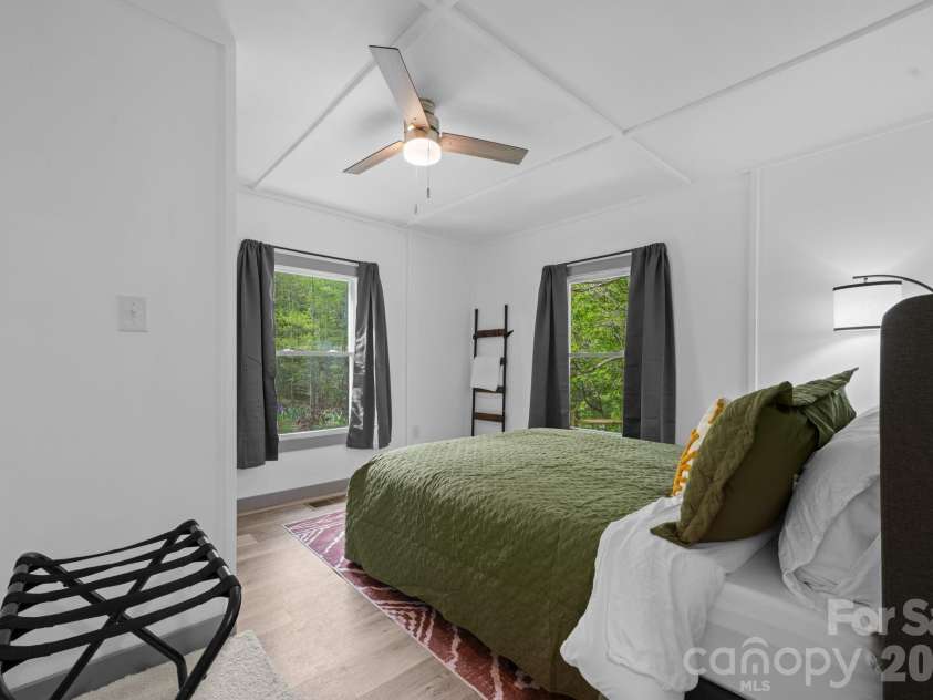 1426 Rainbow Trail, Boone, NC 28607.  MLS# CAR4376098, YatesRealty ID 32209. 