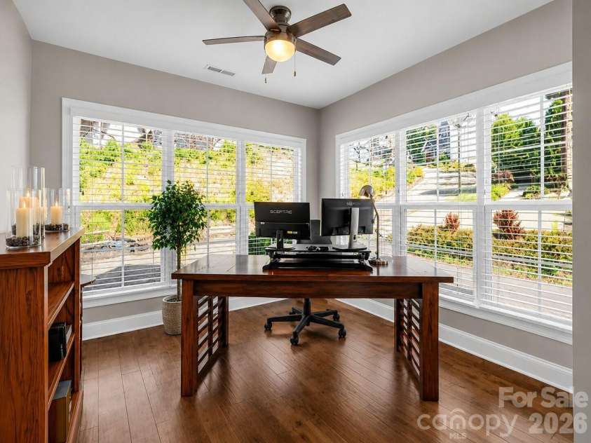 66 Tudor Way, Black Mountain, NC 28711.  MLS# CAR4385710, YatesRealty ID 32210. 