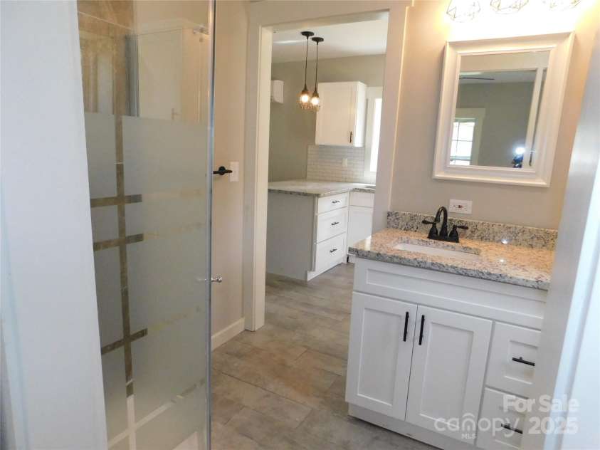 809/812 Marve Street, Gastonia, NC 28052.  MLS# CAR4292517, YatesRealty ID 32210. 