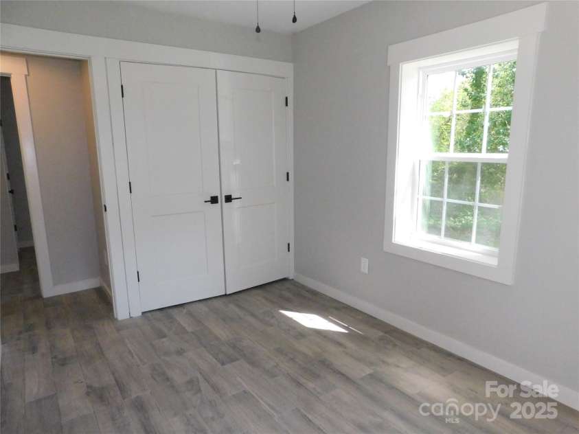 809/812 Marve Street, Gastonia, NC 28052.  MLS# CAR4292517, YatesRealty ID 32210. 