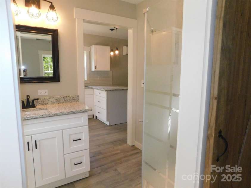 809/812 Marve Street, Gastonia, NC 28052.  MLS# CAR4292517, YatesRealty ID 32210. 