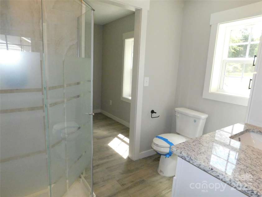 809/812 Marve Street, Gastonia, NC 28052.  MLS# CAR4292517, YatesRealty ID 32210. 