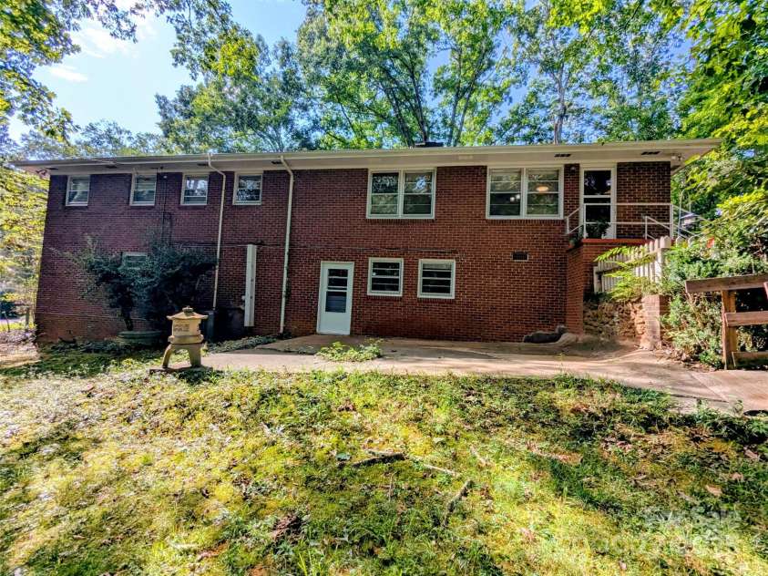 505 Richards Drive, Shelby, NC 28150.  MLS# CAR4287142, YatesRealty ID 32211. Back view