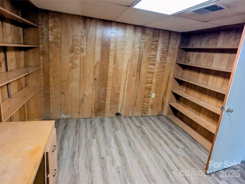 505 Richards Drive, Shelby, NC 28150.  MLS# CAR4287142, YatesRealty ID 32211. Tons of storage in the basement office