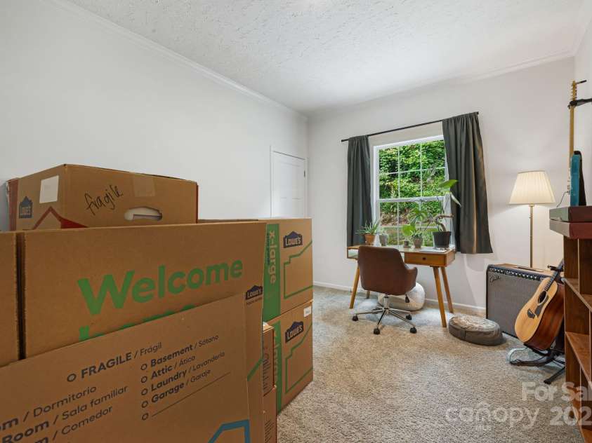 178 Spencer Street, Clyde, NC 28721.  MLS# CAR4281208, YatesRealty ID 32212. 