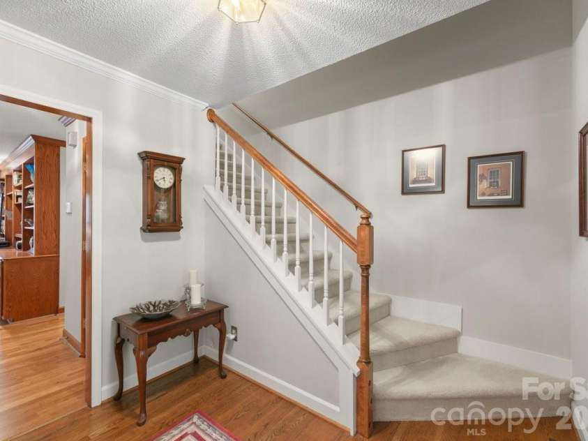 207 Lost Corner Road, Morganton, NC 28655.  MLS# CAR4390860, YatesRealty ID 32212. 