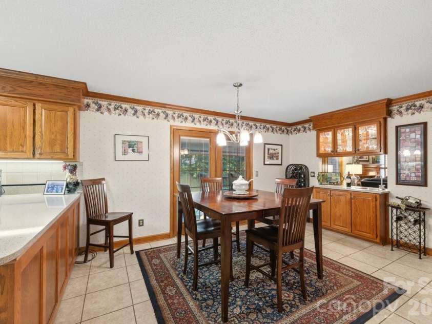 207 Lost Corner Road, Morganton, NC 28655.  MLS# CAR4390860, YatesRealty ID 32212. 