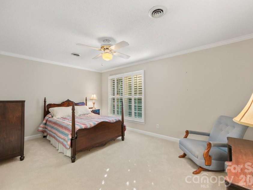 207 Lost Corner Road, Morganton, NC 28655.  MLS# CAR4390860, YatesRealty ID 32212. 