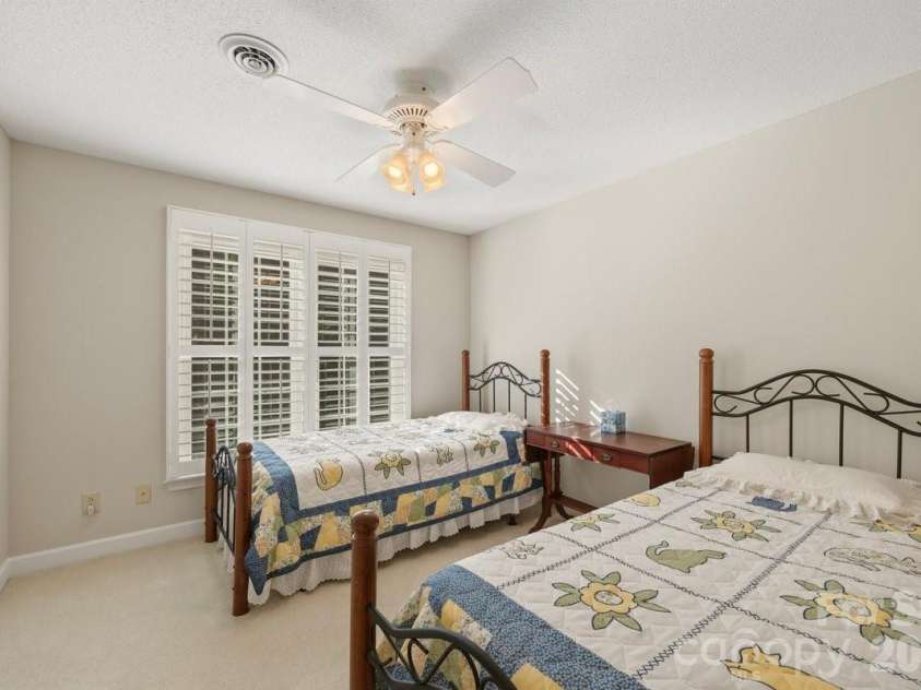 207 Lost Corner Road, Morganton, NC 28655.  MLS# CAR4390860, YatesRealty ID 32212. 