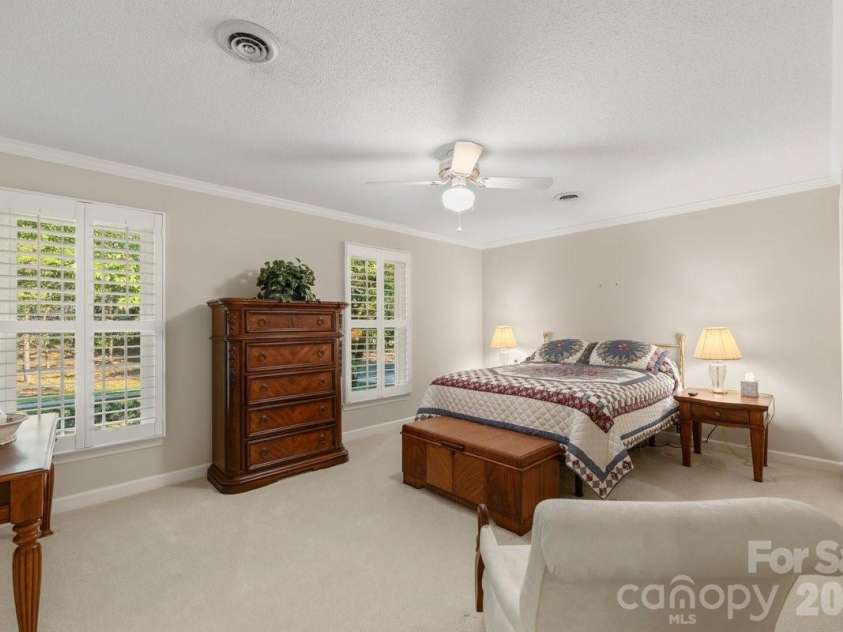207 Lost Corner Road, Morganton, NC 28655.  MLS# CAR4390860, YatesRealty ID 32212. 