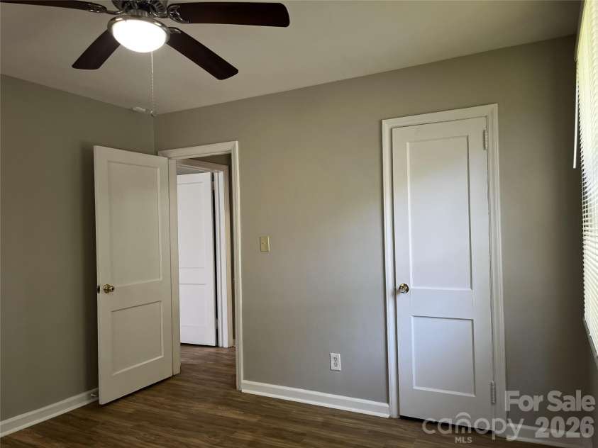 2213 Shamrock Drive, Charlotte, NC 28205.  MLS# CAR4368350, YatesRealty ID 32213. 