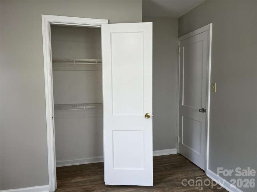 2213 Shamrock Drive, Charlotte, NC 28205.  MLS# CAR4368350, YatesRealty ID 32213. 