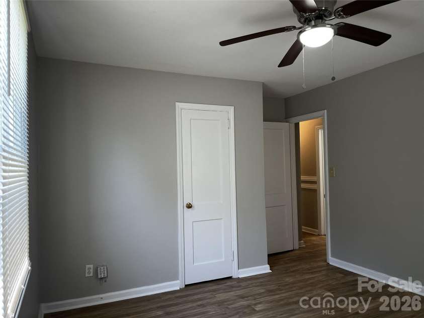 2213 Shamrock Drive, Charlotte, NC 28205.  MLS# CAR4368350, YatesRealty ID 32213. 