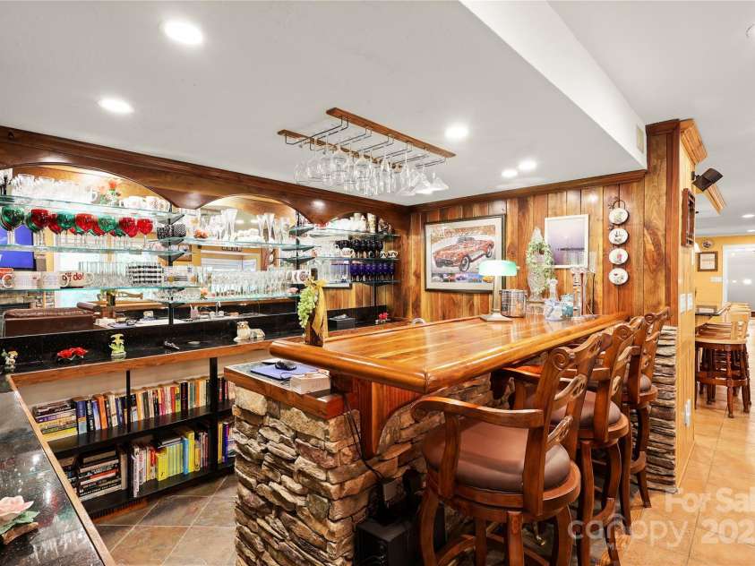 751 Millers Pond Lane, Boone, NC 28607.  MLS# CAR4258831, YatesRealty ID 32216. 