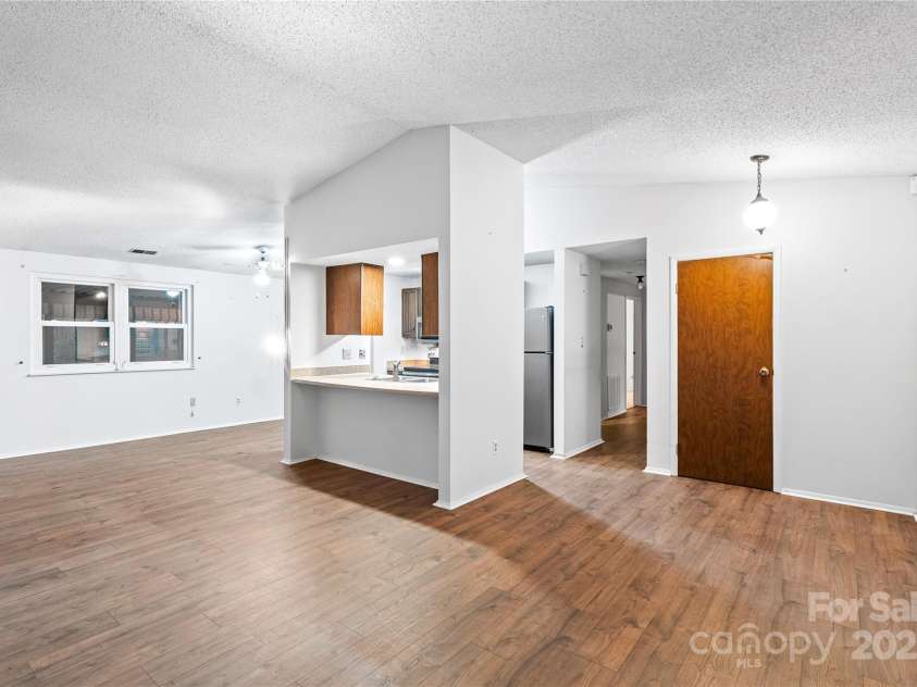 7916 Holly Hill Road, Charlotte, NC 28227.  MLS# CAR4291107, YatesRealty ID 32221. 