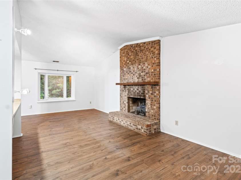 7916 Holly Hill Road, Charlotte, NC 28227.  MLS# CAR4291107, YatesRealty ID 32221. 