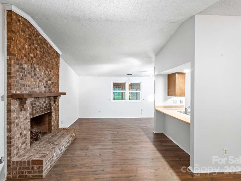 7916 Holly Hill Road, Charlotte, NC 28227.  MLS# CAR4291107, YatesRealty ID 32221. 