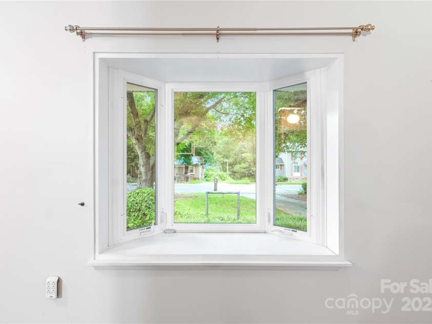 7916 Holly Hill Road, Charlotte, NC 28227.  MLS# CAR4291107, YatesRealty ID 32221. 