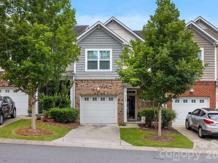 7044 Woodsbay Lane, Rock Hill, SC 29732.  MLS# CAR4392704, YatesRealty ID 32222. 