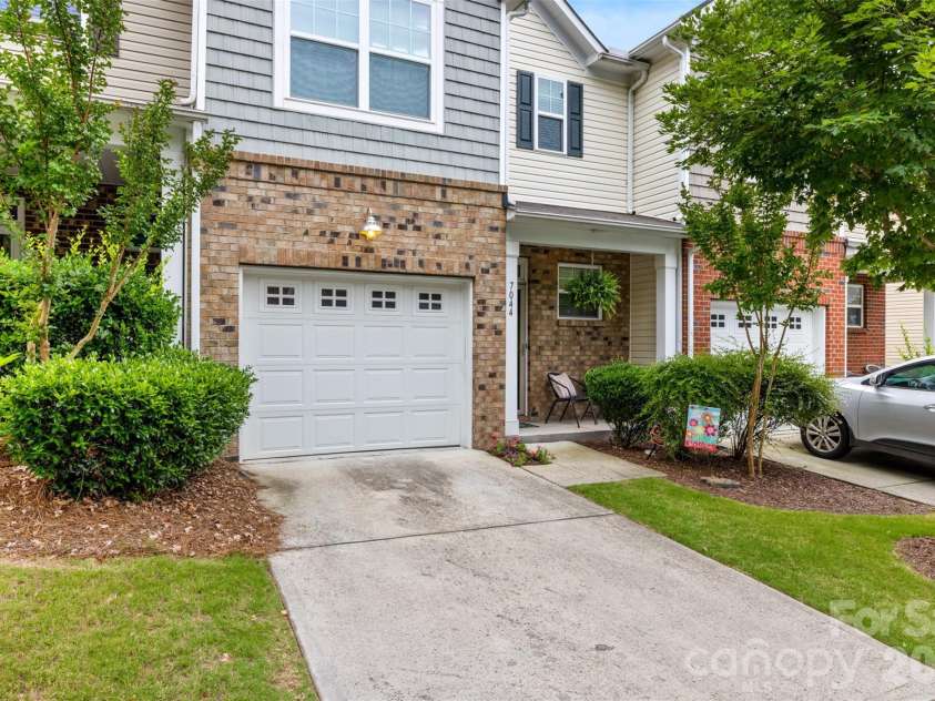 7044 Woodsbay Lane, Rock Hill, SC 29732.  MLS# CAR4392704, YatesRealty ID 32222. 