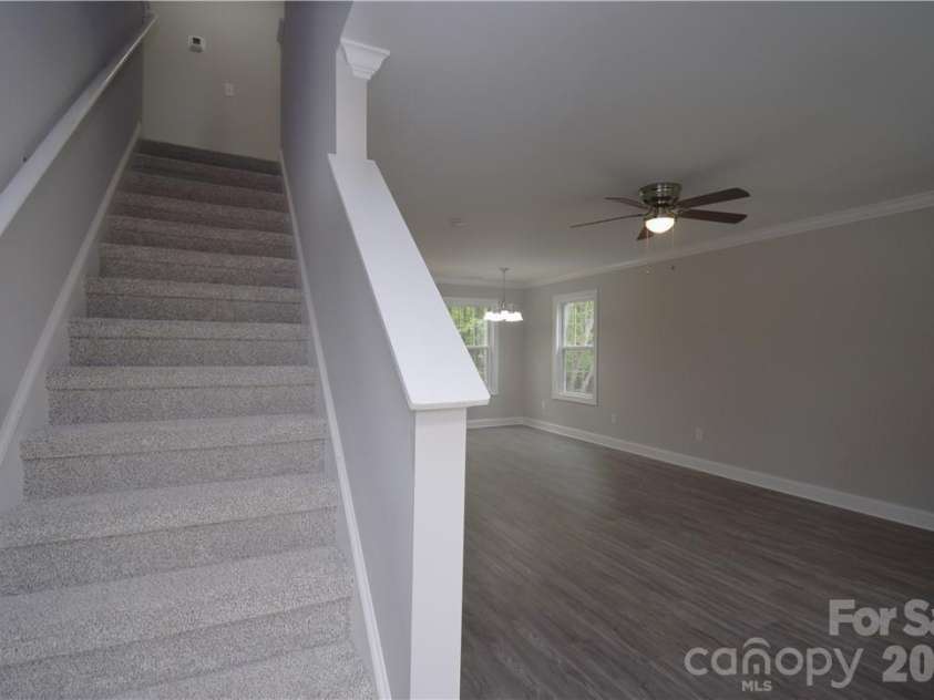 5123 Hanging Rock Court, Hickory, NC 28601.  MLS# CAR4395807, YatesRealty ID 32223. 