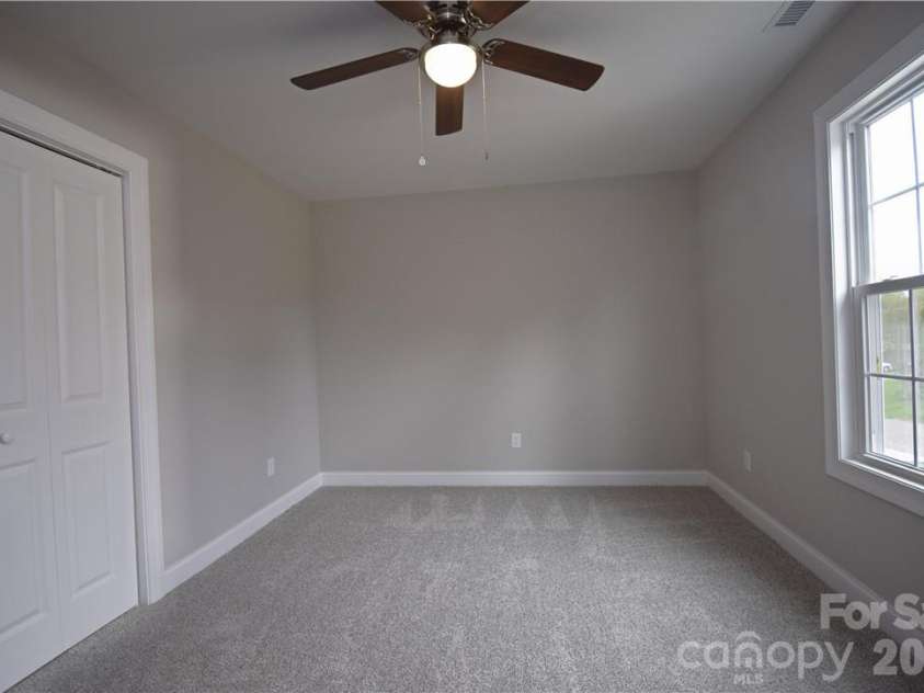 5123 Hanging Rock Court, Hickory, NC 28601.  MLS# CAR4395807, YatesRealty ID 32223. 