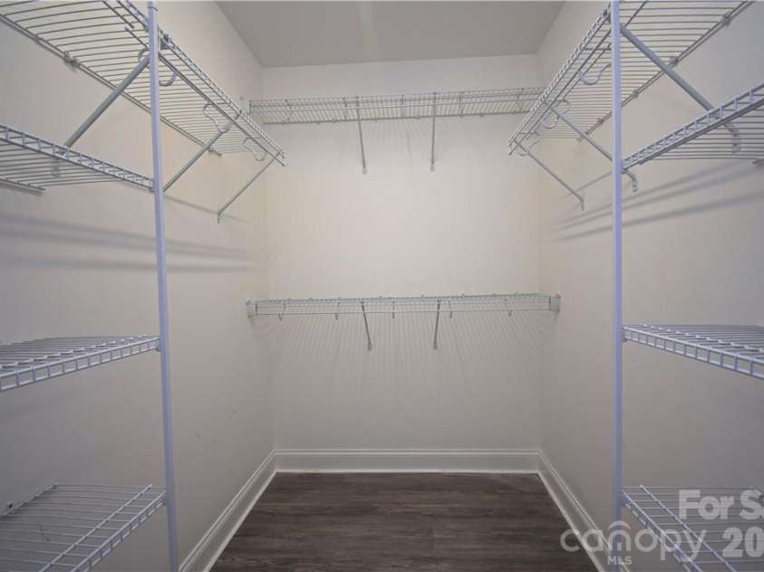 5123 Hanging Rock Court, Hickory, NC 28601.  MLS# CAR4395807, YatesRealty ID 32223. 