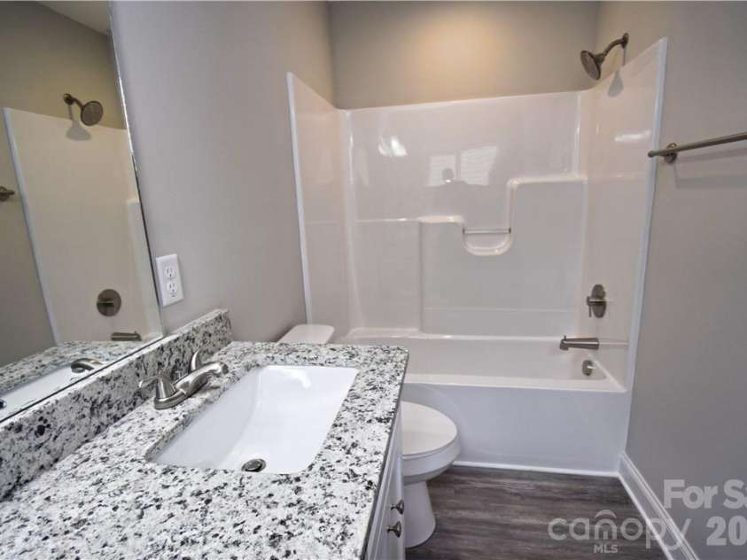 5123 Hanging Rock Court, Hickory, NC 28601.  MLS# CAR4395807, YatesRealty ID 32223. 