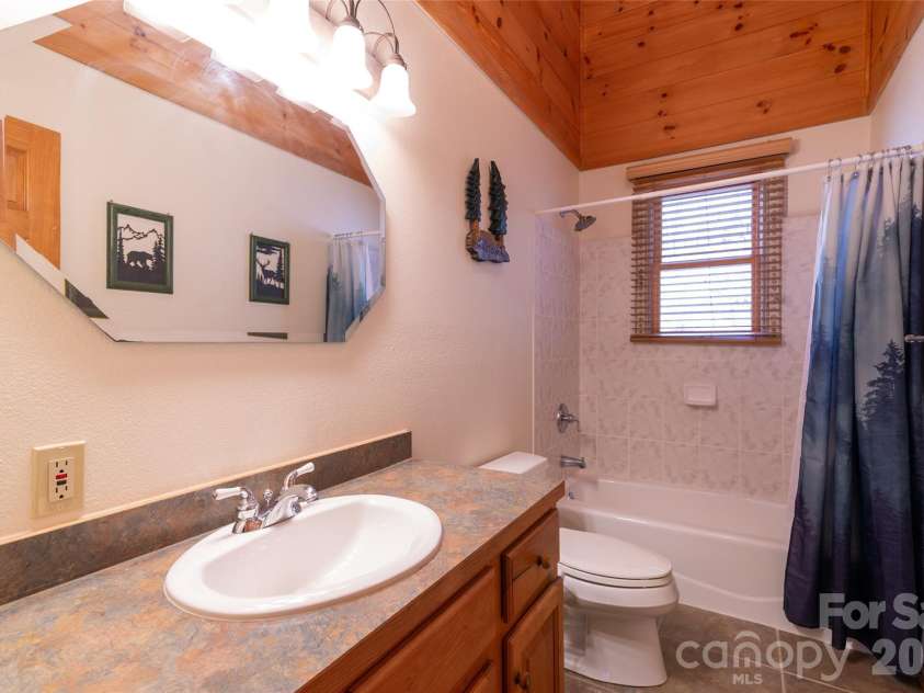 3548 Dicks Creek Road, Whittier, NC 28789.  MLS# CAR4396310, YatesRealty ID 32224. 