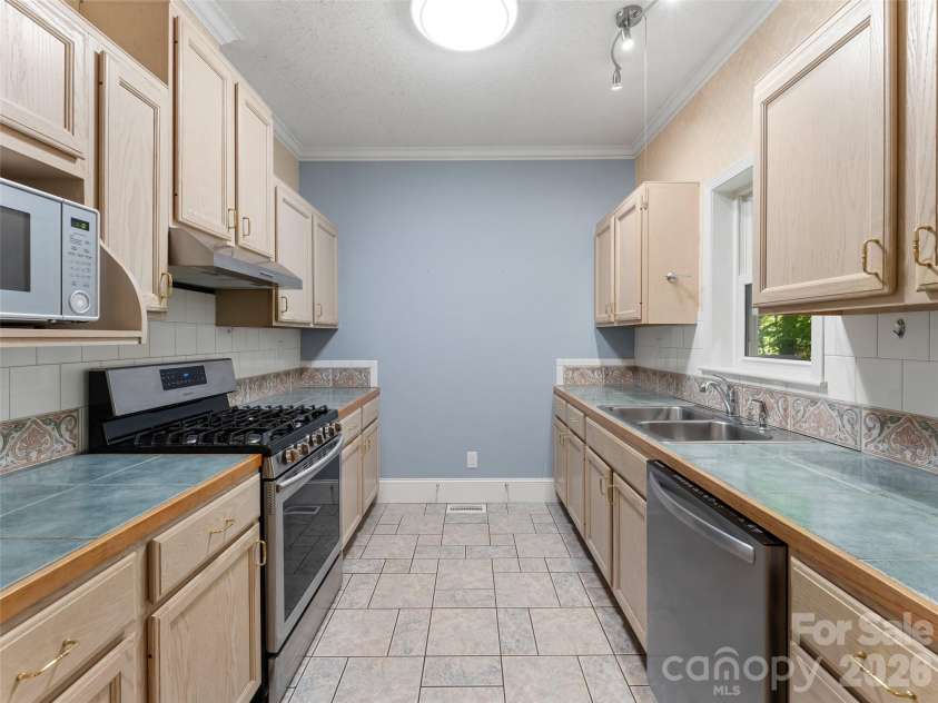 387 Crystal Creek Drive, Pisgah Forest, NC 28768.  MLS# CAR4373550, YatesRealty ID 32225. Kitchen