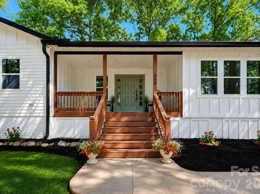 408 Birmingham Lane, Monroe, NC 28110.  MLS# CAR4394323, YatesRealty ID 32226. Front