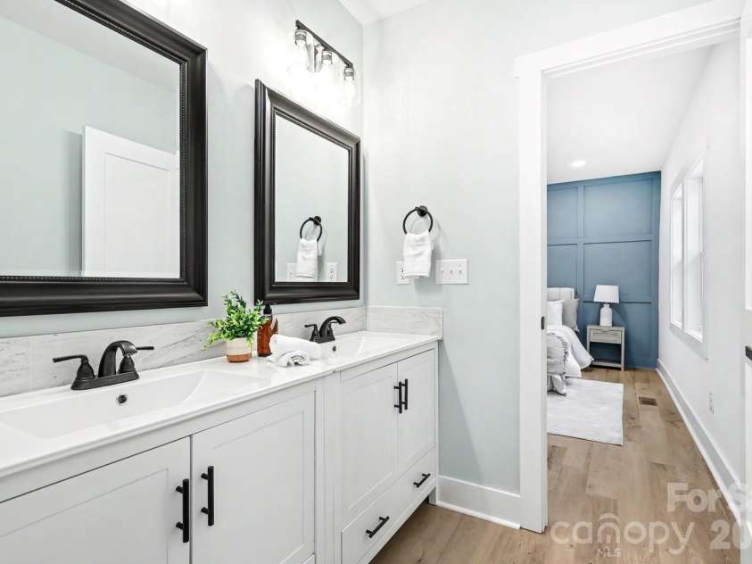 408 Birmingham Lane, Monroe, NC 28110.  MLS# CAR4394323, YatesRealty ID 32226. Primary bathroom