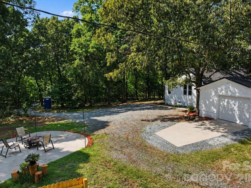 408 Birmingham Lane, Monroe, NC 28110.  MLS# CAR4394323, YatesRealty ID 32226. Side