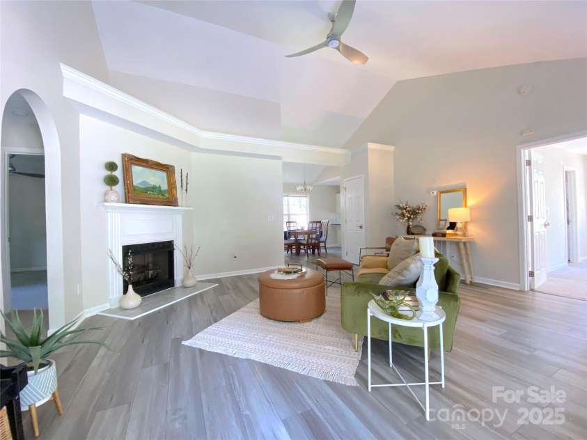 4445 Homestead Road, Rock Hill, SC 29732.  MLS# CAR4230558, YatesRealty ID 32226. Living room with ample amount of natural light!