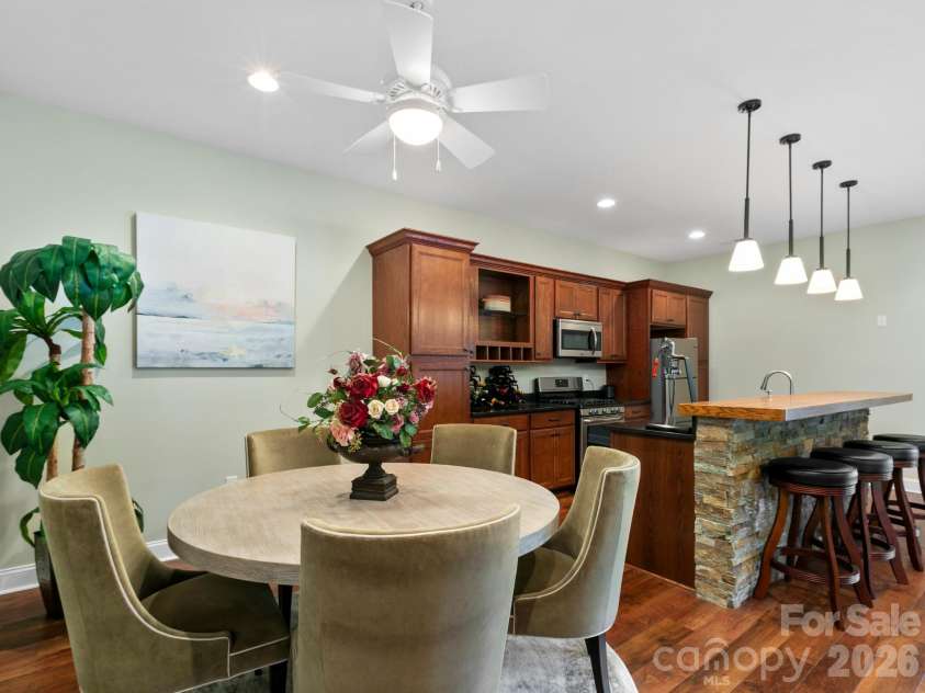 32 Lake Vista Drive, Fletcher, NC 28732.  MLS# CAR4388270, YatesRealty ID 32228. Dining Area/Full Kitchen (Basement)