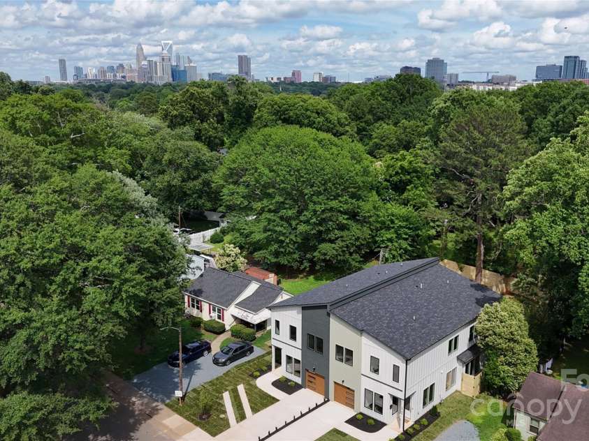 2733 Cowles Road, Charlotte, NC 28208.  MLS# CAR4271818, YatesRealty ID 32229. 