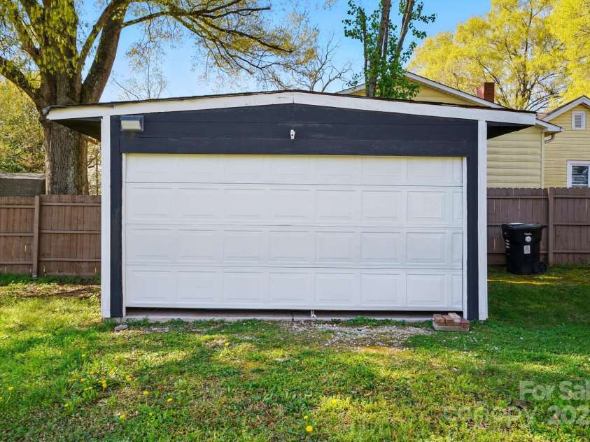 48 Mandalay Place, Concord, NC 28027.  MLS# CAR4239362, YatesRealty ID 3223. 