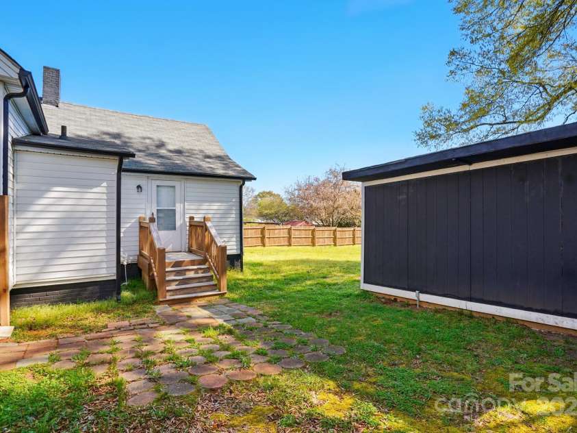 48 Mandalay Place, Concord, NC 28027.  MLS# CAR4239362, YatesRealty ID 3223. 