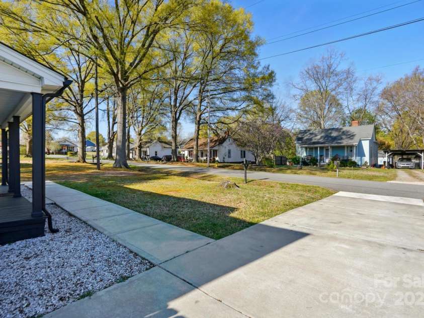 48 Mandalay Place, Concord, NC 28027.  MLS# CAR4239362, YatesRealty ID 3223. 