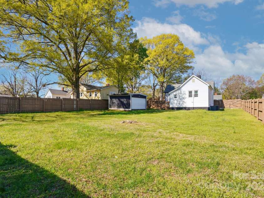 48 Mandalay Place, Concord, NC 28027.  MLS# CAR4239362, YatesRealty ID 3223. 