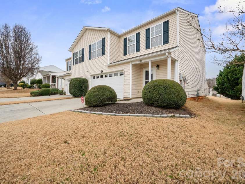 8552 Westhope Street, Charlotte, NC 28216.  MLS# CAR4340767, YatesRealty ID 3223. 
