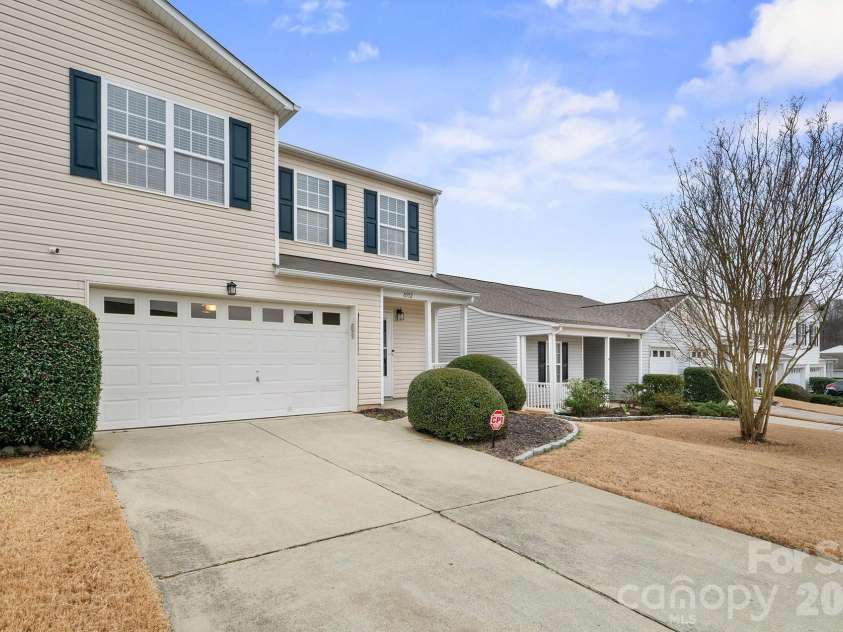 8552 Westhope Street, Charlotte, NC 28216.  MLS# CAR4340767, YatesRealty ID 3223. 