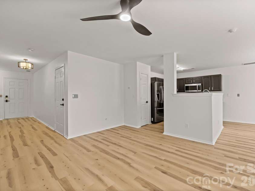 8552 Westhope Street, Charlotte, NC 28216.  MLS# CAR4340767, YatesRealty ID 3223. 