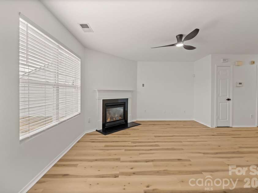 8552 Westhope Street, Charlotte, NC 28216.  MLS# CAR4340767, YatesRealty ID 3223. 