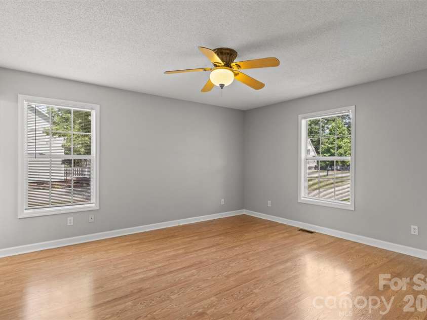 2004 Hunters Ridge Road, Lancaster, SC 29720.  MLS# CAR4393160, YatesRealty ID 32231. 