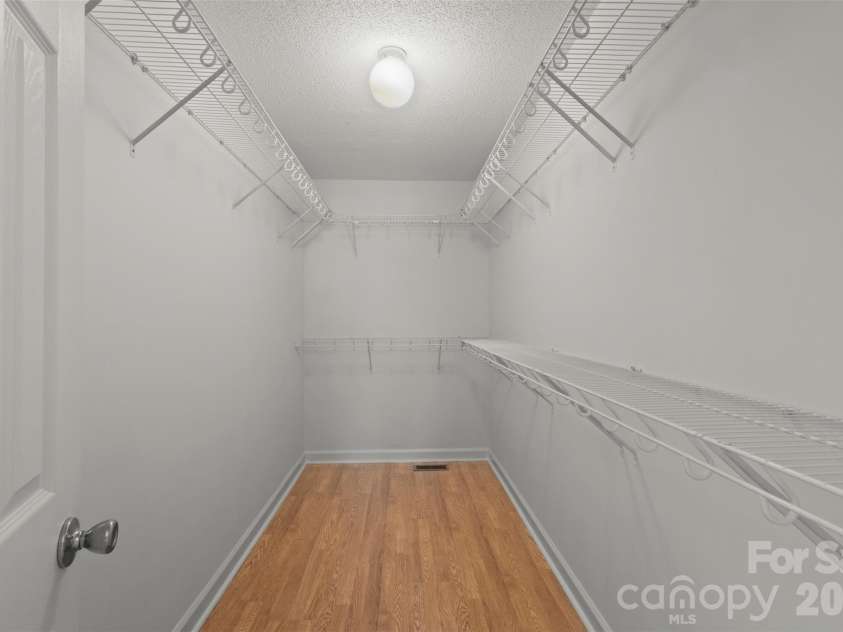 2004 Hunters Ridge Road, Lancaster, SC 29720.  MLS# CAR4393160, YatesRealty ID 32231. 